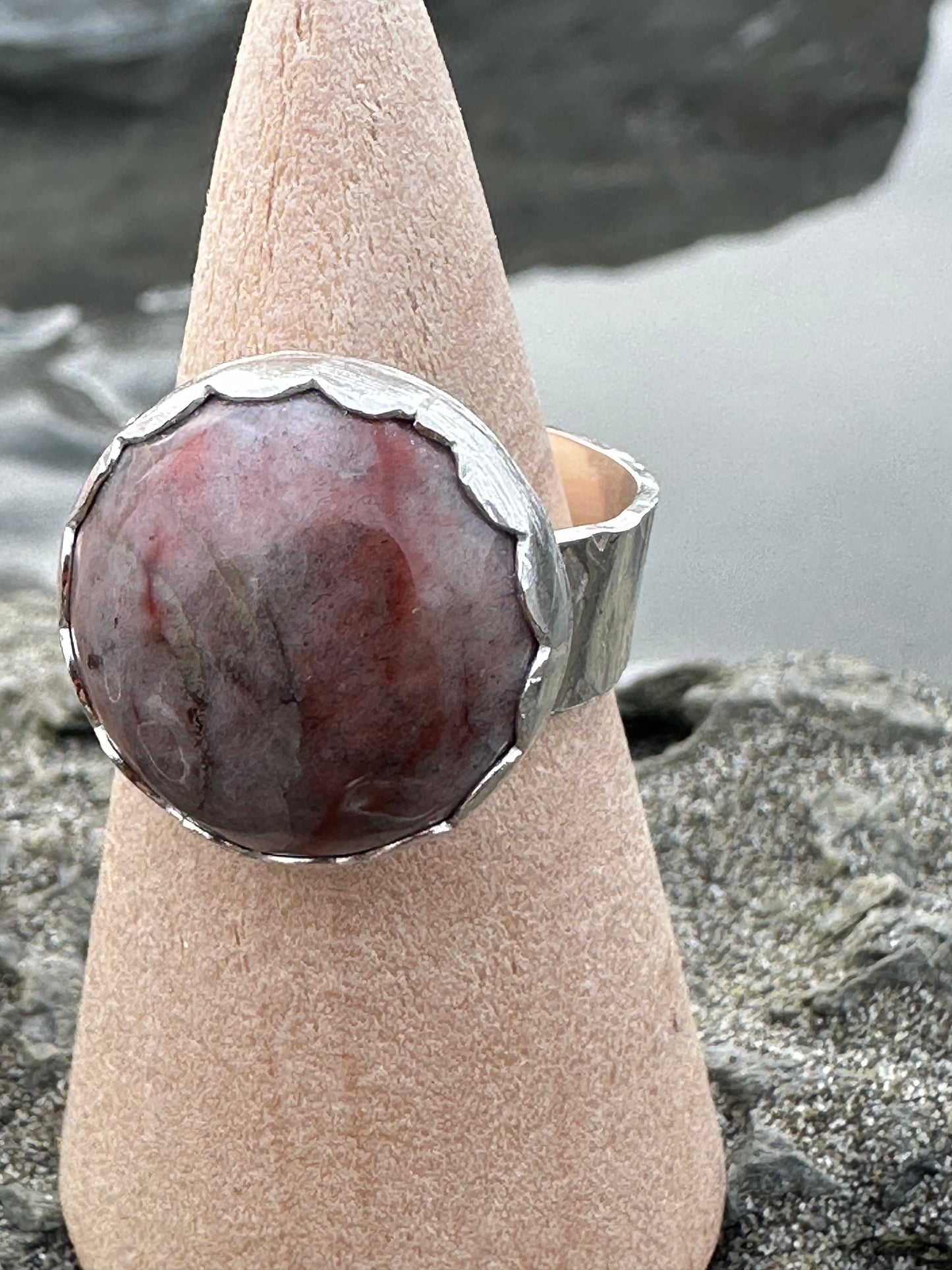 Chunky band, Chalcedony stunner, size 8