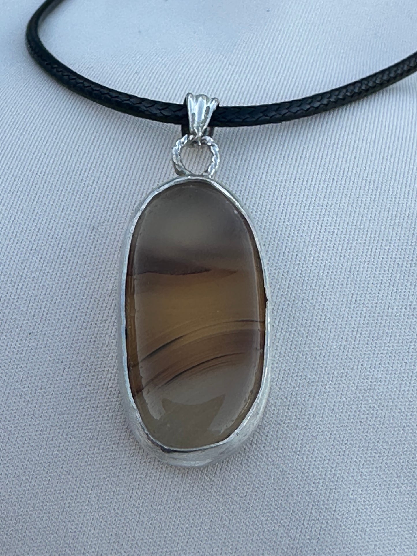 Yellowstone River Agate Pendant