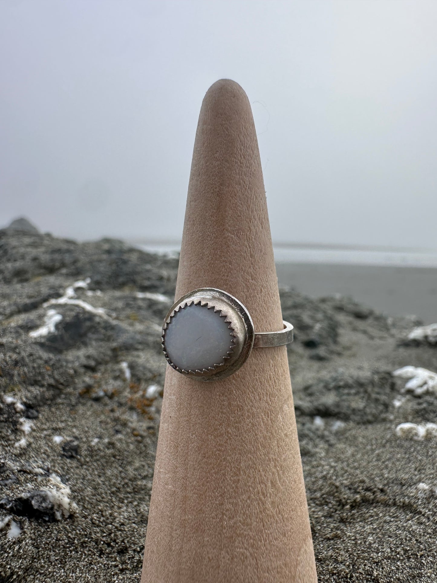Beautiful Boho Spencer Idaho Opal, size 6.5
