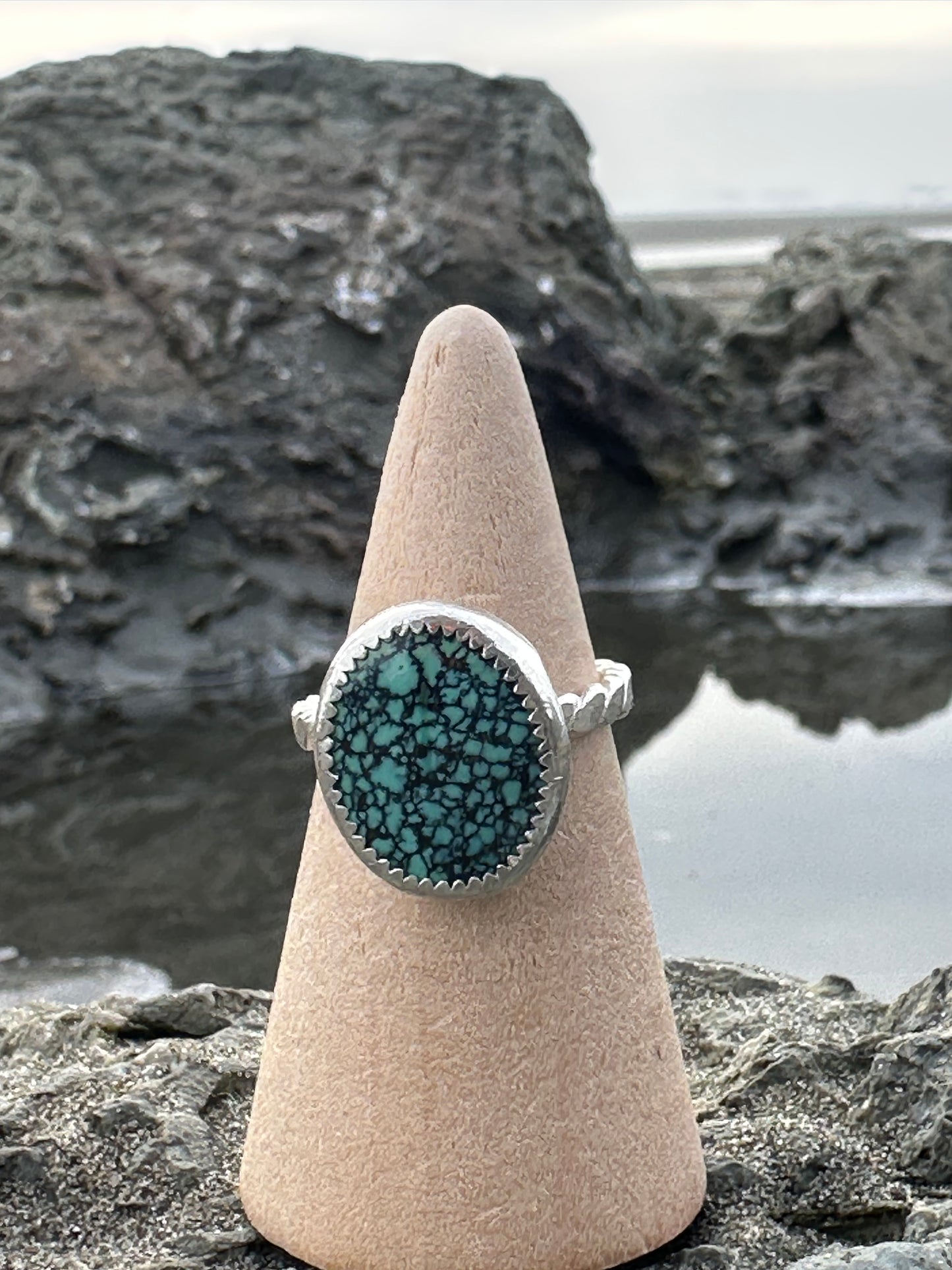 Spider Natural Tibetian Turquoise Cabochon, size 7