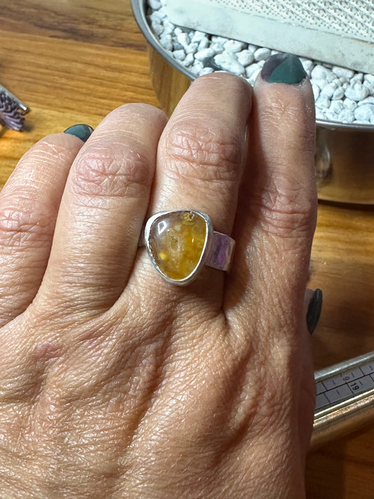 Druzy Yellow Yellowstone River Agate cabochon ring , size 9, hand made, sterling silver